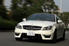 Amg Cクラスクーペ 価格 車種カタログ情報 新車 中古車見積もりなら Mota Amg Cクラスクーペ 価格 車種カタログ情報 新車 中古車見積もりなら Mota