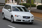 ボルボ 新型 V70 DRIVe[ドライブ・イー]