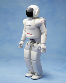 新型ASIMO (全身・斜め)