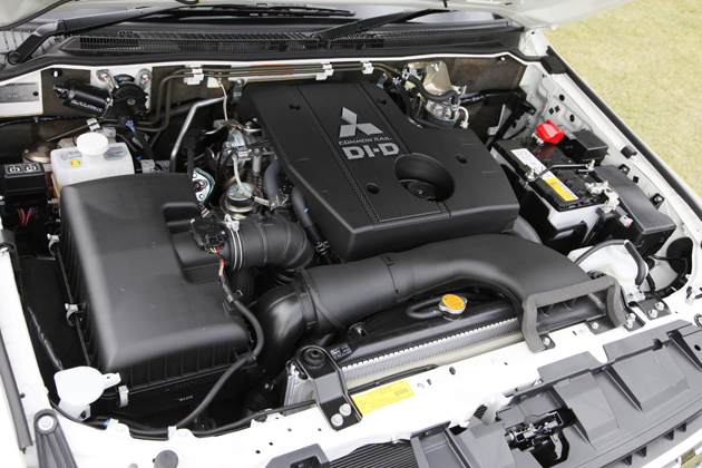 三菱 パジェロロング(ディーゼル)