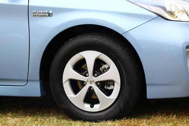 プリウス PHV(プラグインハイブリッド)