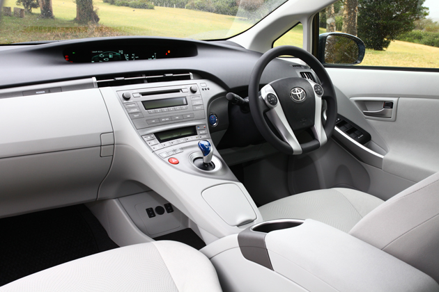 プリウス PHV(プラグインハイブリッド)