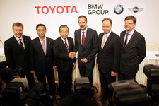 環境技術における中長期的な協力関係の構築に合意したトヨタとBMWグループ