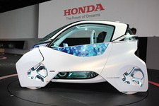 [東京モーターショー2011]ホンダブース 「Honda MICRO COMMUTER CONCEPT」