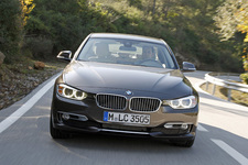 BMW 新型3シリーズ(新型320d)