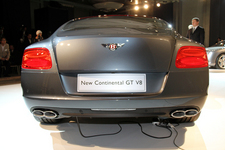 ベントレー 新型 コンチネンタル GT V8