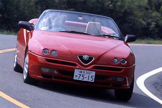 アルファロメオ アルファスパイダー 試乗レポート|【徹底検証】2001年新型車種ー試乗レポート【MOTA】