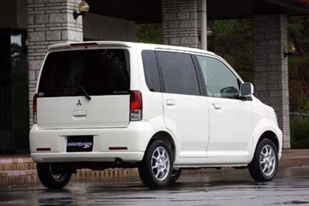 三菱 eKワゴン 試乗レポート|【徹底検証】2001年新型車種ー試乗