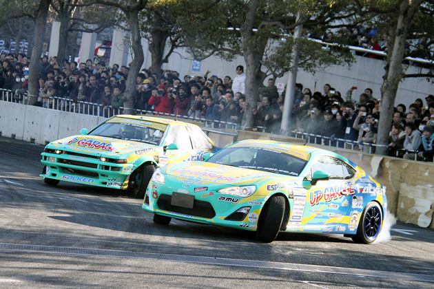 東京オートサロン2012 画像ギャラリー「D1 GP Kick Off Drift」幕張メッセで激近ドリフト！