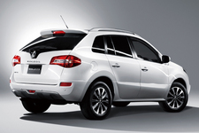 ルノー コレオス プレミアム グラスルーフ