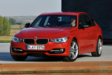 BMW 新型3シリーズ Sport