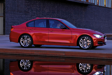 BMW 新型3シリーズ Sport