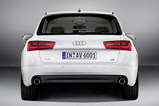 新型「Audi A6 Avant」[画像は欧州仕様車]　リア周り