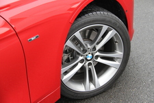 BMW 3シリーズ 328i Sport