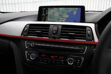 BMW 3シリーズ 328i Sport