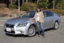 レクサス 新型GS250と藤島知子さん