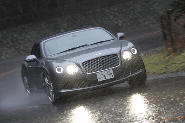 ベントレー コンチネンタルGTC 試乗レポート／小沢コージ これぞ“お金で買えるシアワセ”