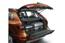 ルノー 2012年新型SUV「コレオス」(マイナーチェンジ)分割開閉式テールゲート(上下分割式)