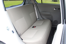 ダイハツ ミライース