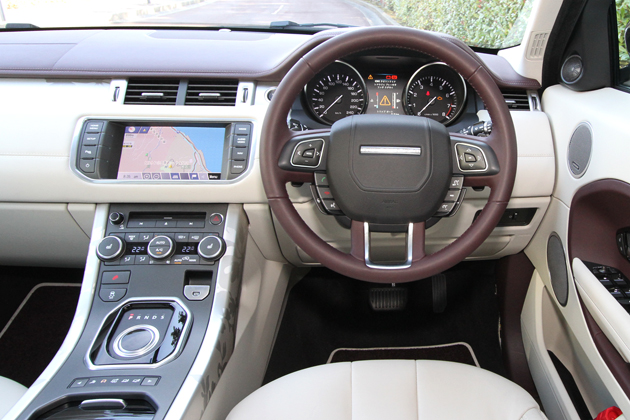 レンジローバー イヴォーク「プレステージ(Prestige)」 コックピット周り