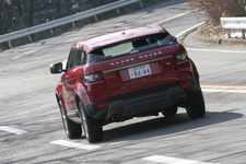 レンジローバー イヴォーク クーペ「ピュア」 試乗レポート5