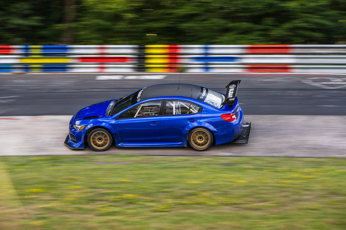 ニュル最速セダンの記録を樹立したスバル WRX STI タイプRA NBRスペシャル