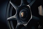 ポルシェ 911ターボSエクスクルーシブシリーズ用ブレイデッドカーボンホイール