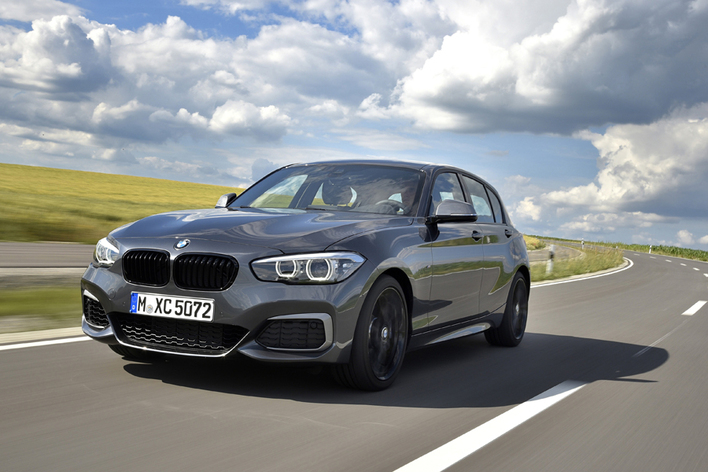 BMW M140i