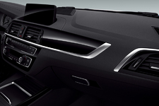 BMW 1シリーズ限定車「Mスポーツ エディション・シャドー」