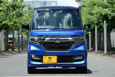ホンダ 新型N-BOXカスタム（2017年9月フルモデルチェンジモデル）
