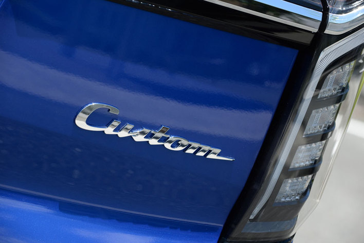 ホンダ 新型N-BOXカスタム（2017年9月フルモデルチェンジモデル）