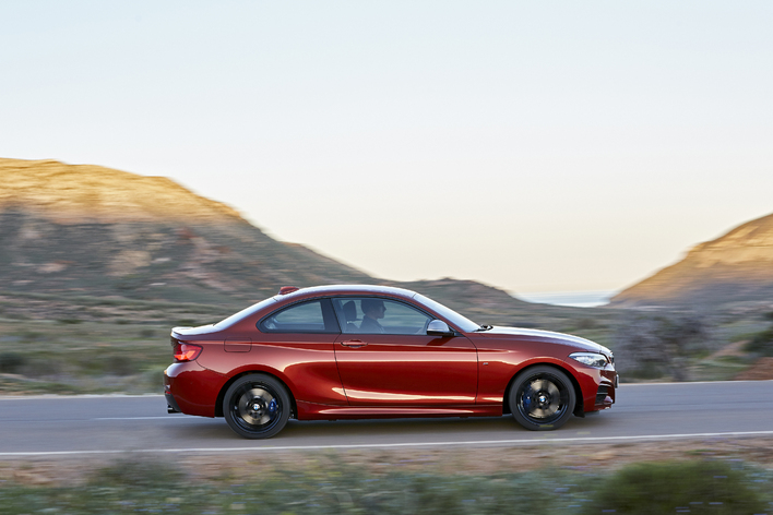 BMW新型2シリーズ クーペ