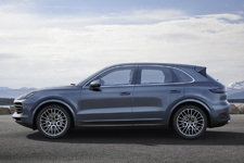 ポルシェ 新型カイエンS