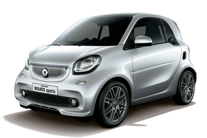 smart BRABUS sports（スマート ブラバス スポーツ）