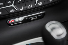 シボレー コルベット グランスポーツ／ Z06 Carbon 65 Editionを発売