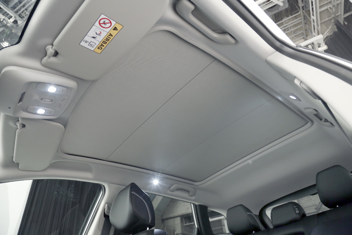 ルノー 新型カジャー Bose／ボディーカラー：ブラン ナクレ メタリック