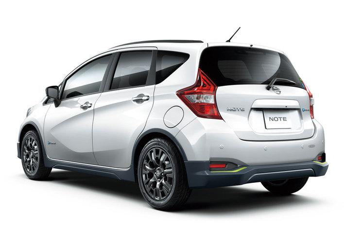 日産ノート クロスギア