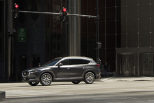 マツダ 新型CX-8