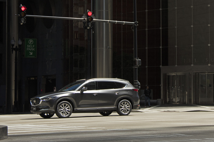 マツダ 新型CX-8