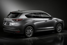 マツダ 新型CX-8