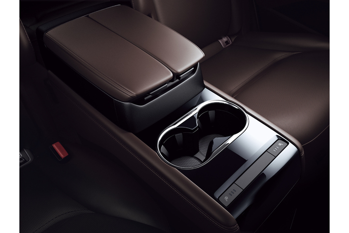 マツダ 新型CX-8