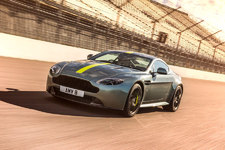 V8 Vantage AMR