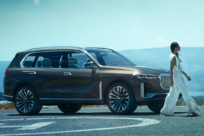 BMW Concept X7 iPerformance