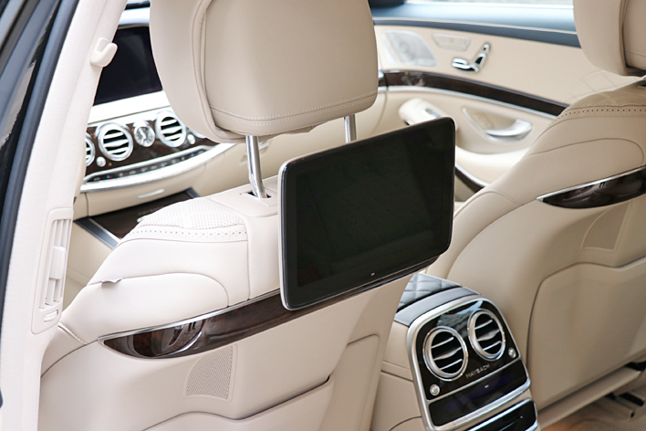 Mercedes-Maybach S560 4MATIC（オブシディアンブラック）