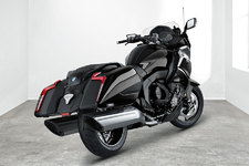 新型BMW K 1600 B