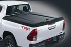 トヨタ 新型ハイラックス(TRDパーツ装着)