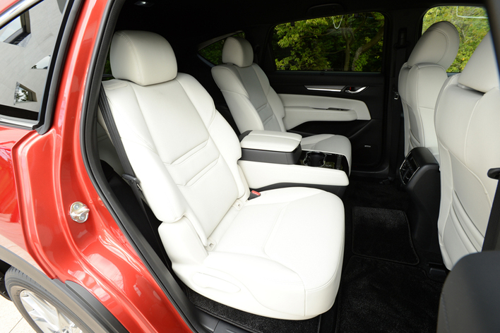 マツダ 新型CX-8