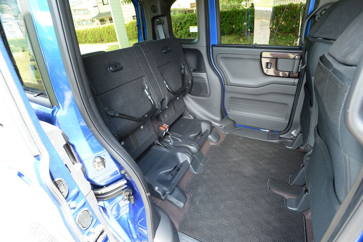 ホンダ　新型N-BOX