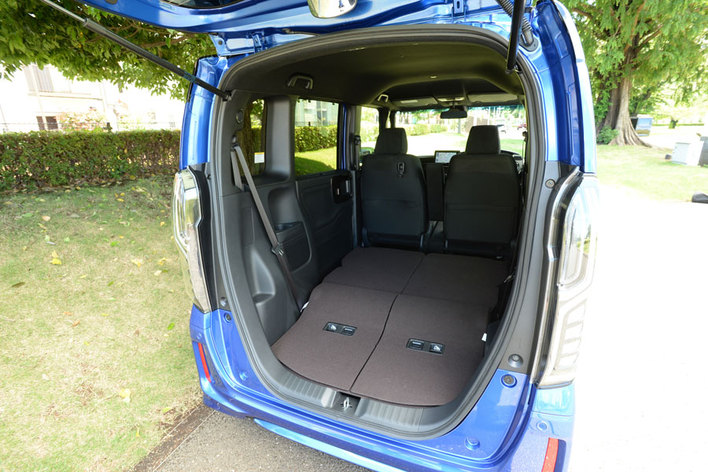 ホンダ　新型N-BOX