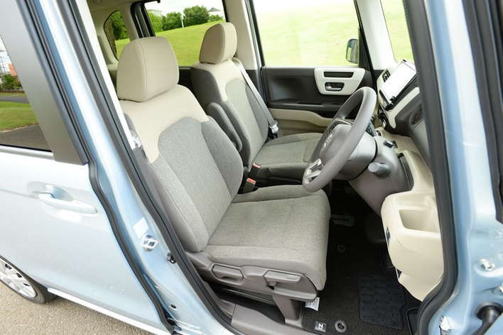 ホンダ　新型N-BOX